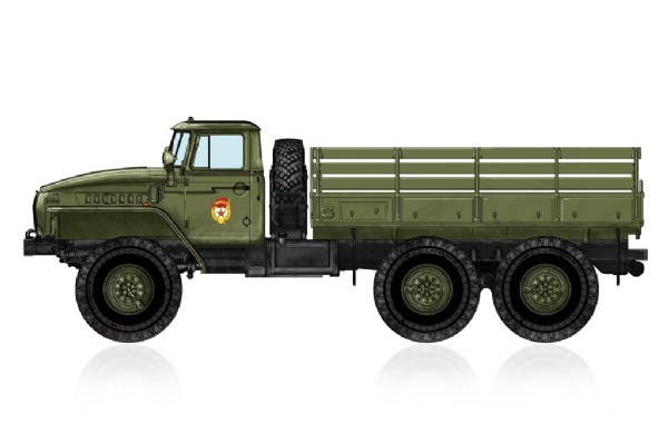 Byggmodell stridsfordon - Russian URAL-4320 - 1:72 - HobbyBoss