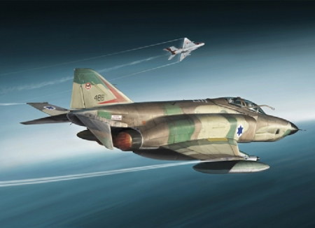 Byggmodell flygplan - RF-4E Phantom - 1:48 - IT